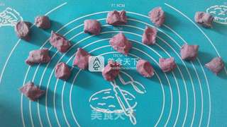 象形馒头——葡萄串馒头的做法步骤:2