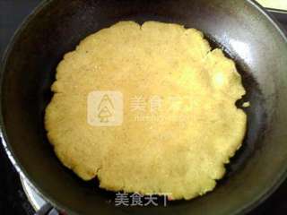 韭菜豆面玉米饼的做法步骤:11