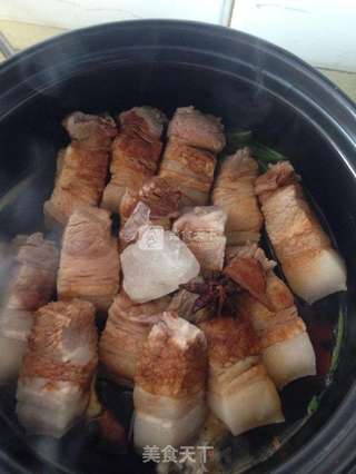 东坡肉的做法步骤：9