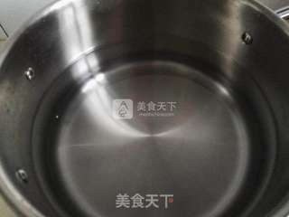 百变甜品【冰冻篇】 淡斑美颜 木耳红枣西米糕的做法步骤:4