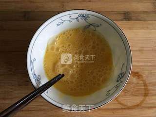 虾仁滑蛋的做法步骤:2
