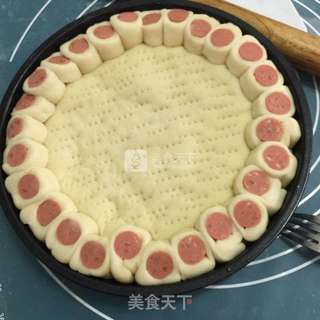 香肠花边大虾披萨的做法步骤:8