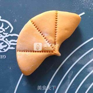 南瓜荷叶饼的做法步骤:6
