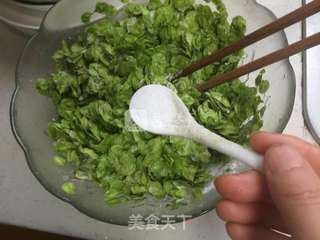 蒸榆钱饭的做法步骤:5