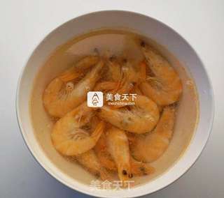 白灼虾的做法步骤:5