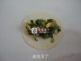 韭菜虾皮肉馅锅贴的做法步骤：6