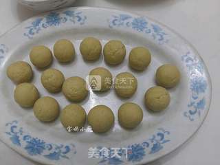 豆沙红薯丸的做法步骤:7