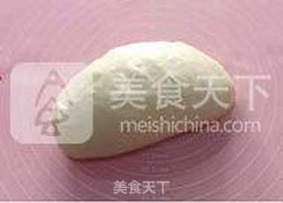 【奶香芝麻餐包】的做法步骤:4