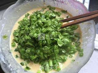榆钱鸡蛋饼的做法步骤:5