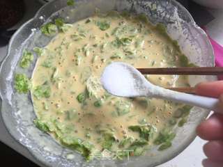 榆钱鸡蛋饼的做法步骤:6