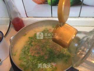 榆钱虾仁小米粥的做法步骤:9