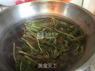 炸香椿鱼的做法步骤:2
