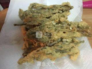 炸香椿鱼的做法步骤:11