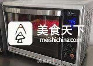 【巧克力棒棒糖蛋糕】-- 来自和孩子一起DIY的甜蜜的做法步骤:9