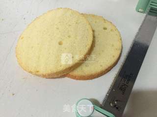 草莓慕斯蛋糕的做法步骤:3