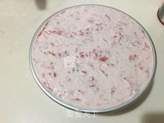 草莓慕斯蛋糕的做法步骤:16