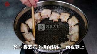 营养美味的【五花肉烧秋葵】的做法步骤：4