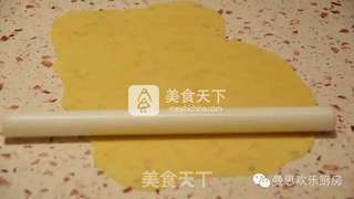 教你做浪漫甜点——玫瑰苹果卷的做法步骤:6