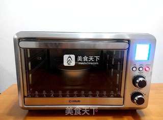 香草戚风蛋糕(6寸)的做法步骤:15