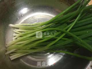 葱烤鲫鱼的做法步骤:3