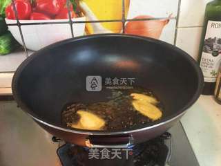 葱烤鲫鱼的做法步骤:4
