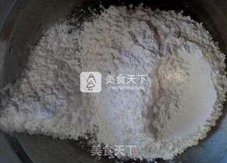 咸蛋黄肉松青团的做法步骤:6