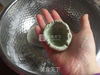 咸蛋黄肉松青团的做法步骤:11
