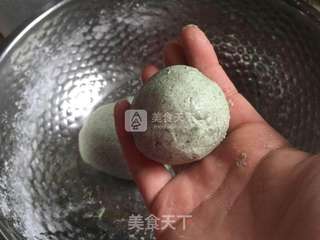 #咸蛋黄肉松青团的做法图解15