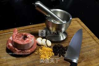 豉汁金银蒜蒸排骨的做法步骤：1