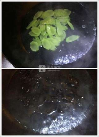 青笋木耳炒虾球的做法步骤:4