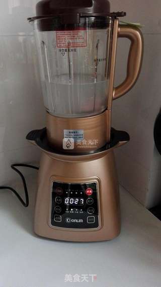 破壁机之里脊菠菜养生粥的做法步骤:6
