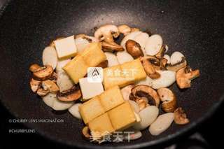 黑松露芝士炒年糕 Black Truffle Cheesy Rice Cake的做法步骤:5