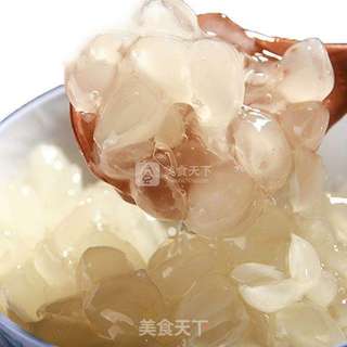 雪燕桃花泪 雪燕粥的做法步骤:3