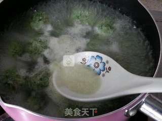 荠菜肉圆汤的做法步骤:13