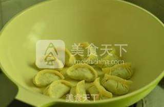 韭菜煎饺的做法步骤:9
