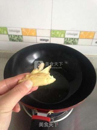 鲜鱼菠菜汤的做法步骤:2