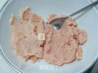 鸡肉丸菠菜汤的做法步骤:3