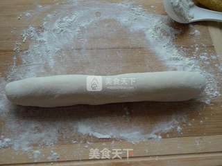 韭菜盒子----初春食韭正当时(附盒子花边的详细包法)的做法步骤:13