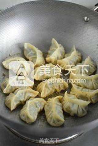 韭菜鲜肉饺的做法步骤:15