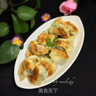 韭菜煎饺的做法步骤:13