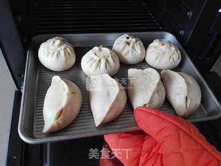 烤韭菜包子的做法步骤:9