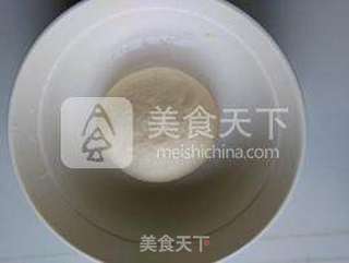 发面韭菜盒子的做法步骤:2