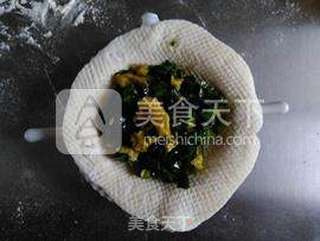 发面韭菜盒子的做法步骤:7