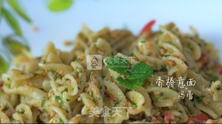 香椿意面的做法步骤:7