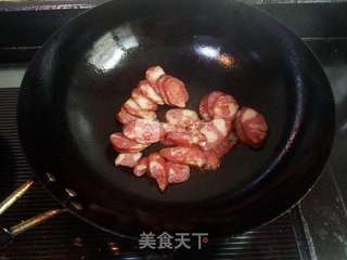 麻辣香肠炒韭菜的做法步骤:5