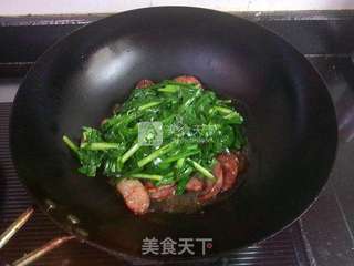 麻辣香肠炒韭菜的做法步骤:7