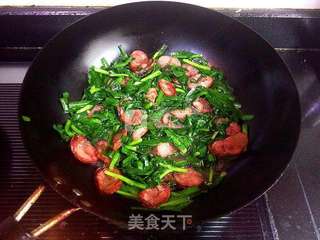 麻辣香肠炒韭菜的做法步骤:8