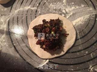 梅干菜烧饼的做法步骤:12