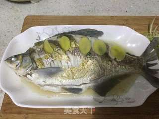 清蒸武昌鱼的做法步骤:5