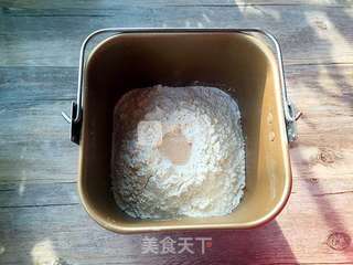 一键式无油红糖核桃面包的做法步骤:3